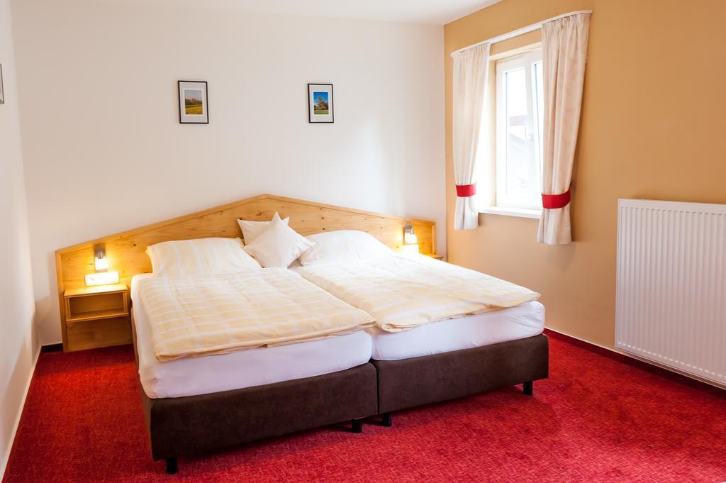 Hotel & Restaurant - Gasthaus Brandner Trendelburg ห้อง รูปภาพ